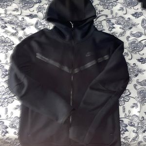 Black Nike tech zip up hoodie